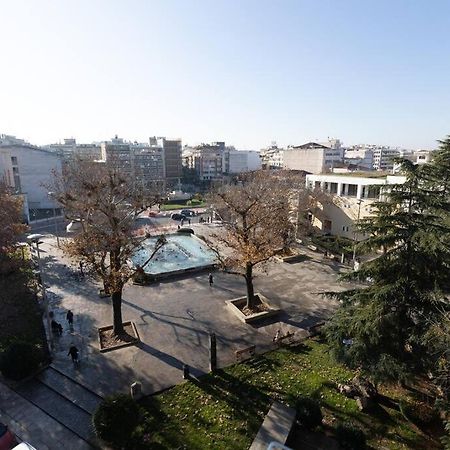 Λάρισα Διαμέρισμα Με Θέα Πλατεία Στο Κέντρο Της Πόλης Διαμέρισμα Εξωτερικό φωτογραφία